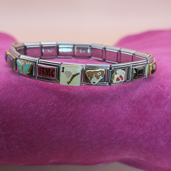 READY TO WEAR Italian Charm Bracelet with 18 Mixed Vintage Charms – Unique Gift - Picture 2 of 4